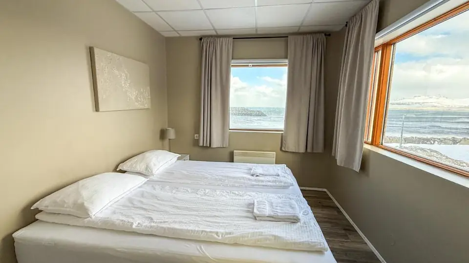 Twin Room with Sea View at Við Hafið Oceanfront Guesthouse